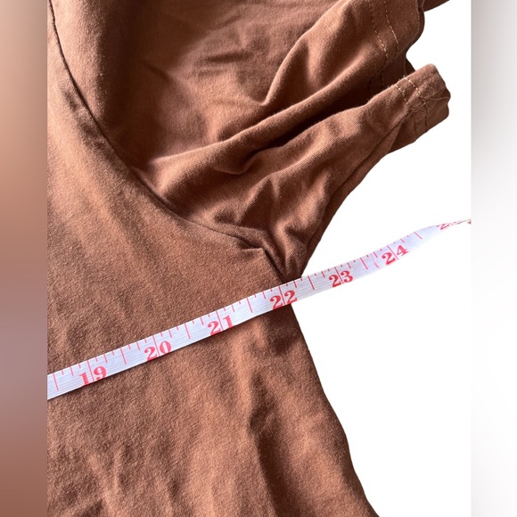 Atlanta Racing Tee - Picture 4 of 4